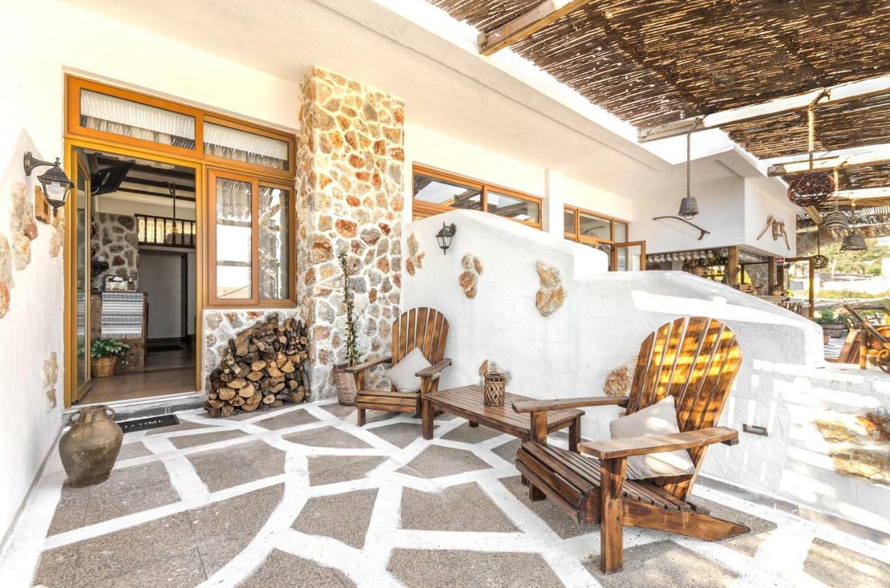 Limeri Traditional Guest House Monolithos  Luaran gambar