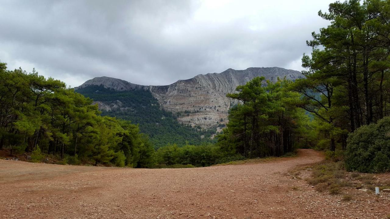 Limeri Traditional Guest House Monolithos  Luaran gambar